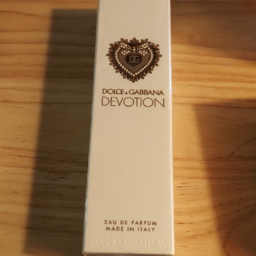 Dolce & Gabbana Devotion Box - White & Gold